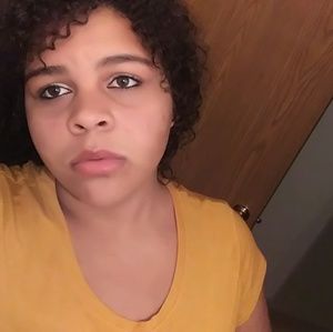 Meet your Posher, Breanna